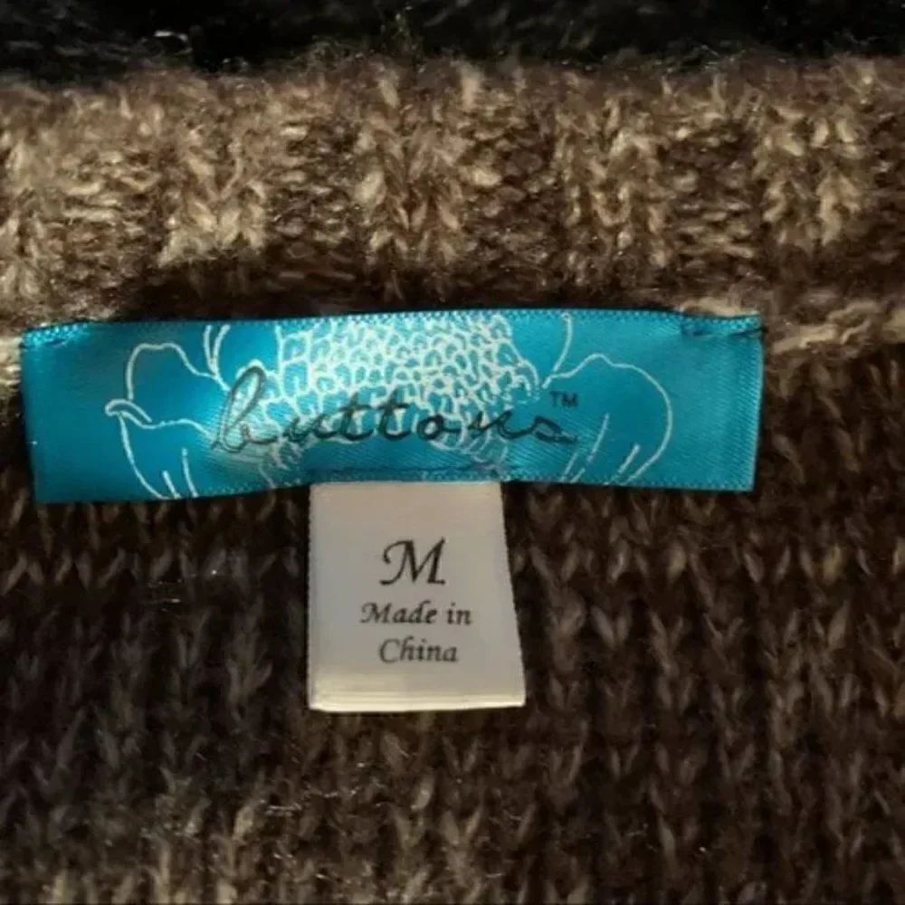 Buttons Crew Neck Women’s Sweater size M - Picture 3 of 4